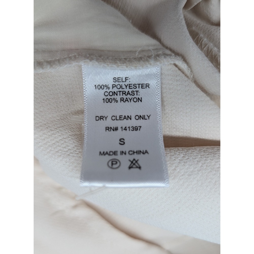 ASTR The Label Pants Women's size Small Belted Cropped Dress Pant‎ Cream - Picture 11 of 11